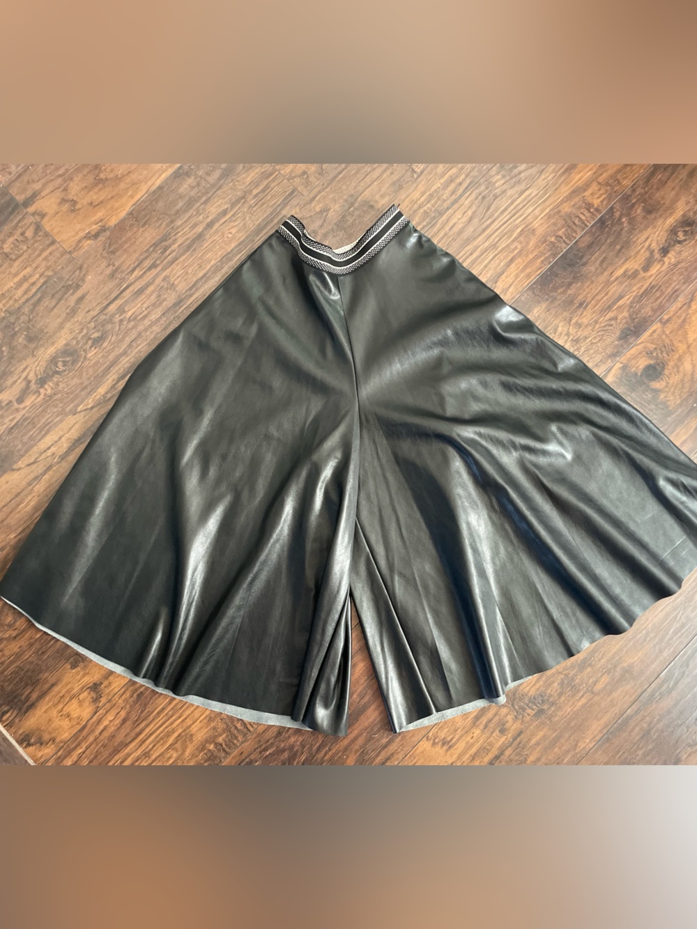 Women's Black vegan Leather wide leg capris  with Elastic Waist